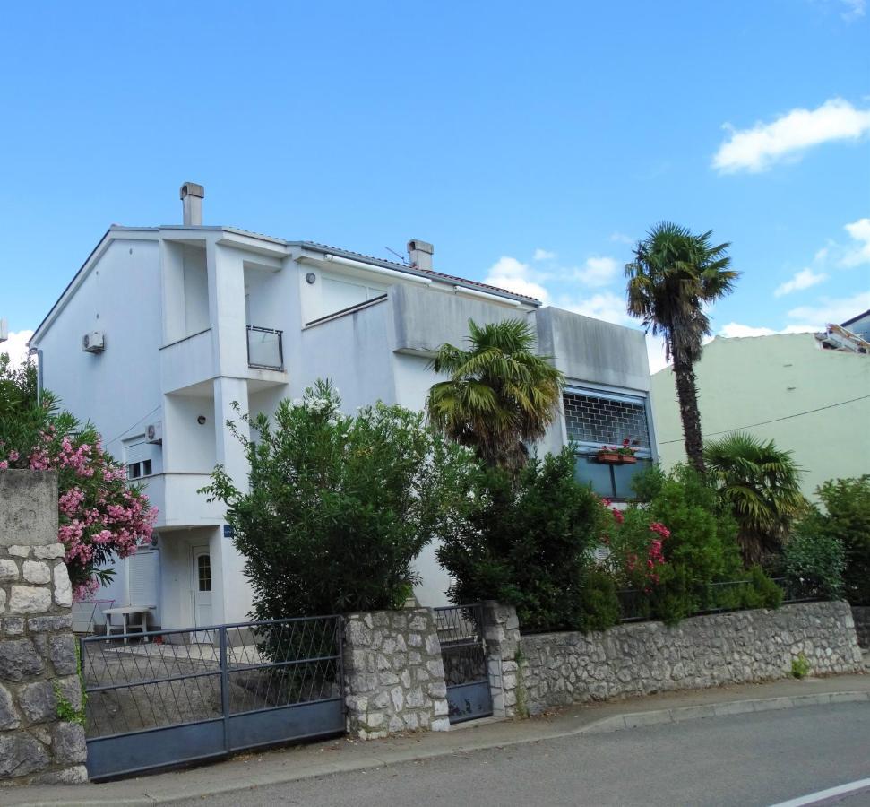 Apartman Crikvenica 30214 - Zulich Exterior photo